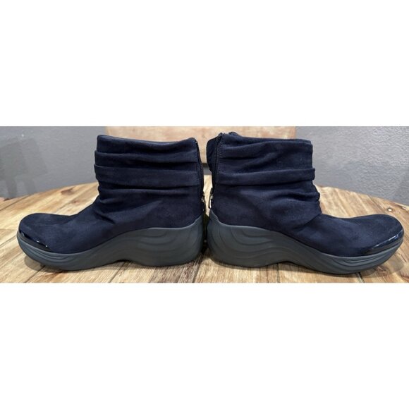 Bzees Zizzle Women's 8.5 M Navy Boots Pull On Non Slip Comfort NEW - Picture 5 of 8